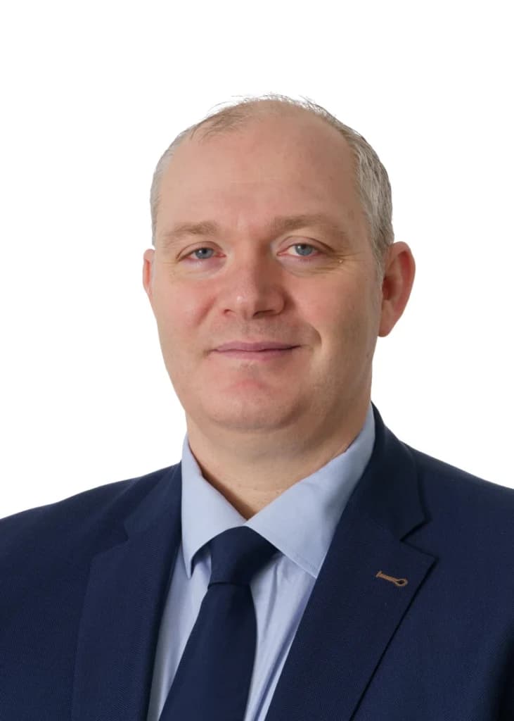 Alun Yewlett